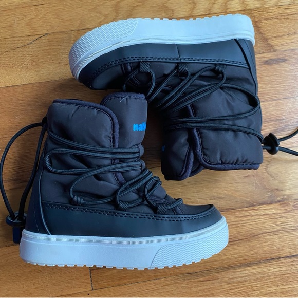 Native Boots Kids 10 Chamonix Black White Insulated Water Resistant Winter Snow - Picture 1 of 6